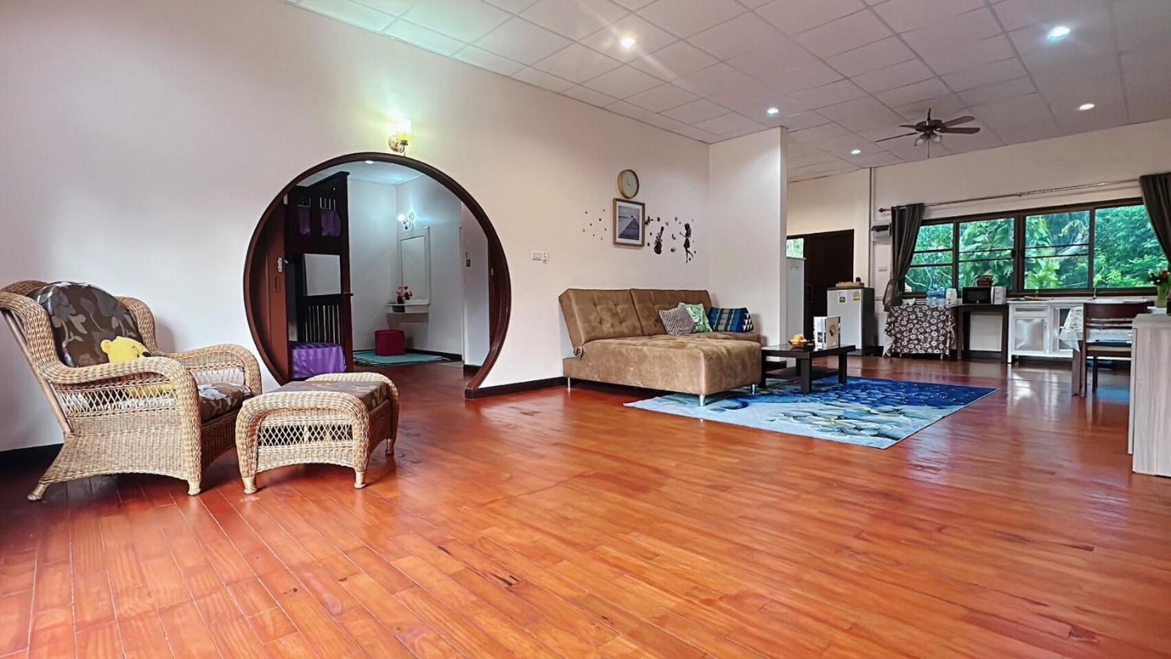 The Sun House 호텔 후아 힌 외부 사진